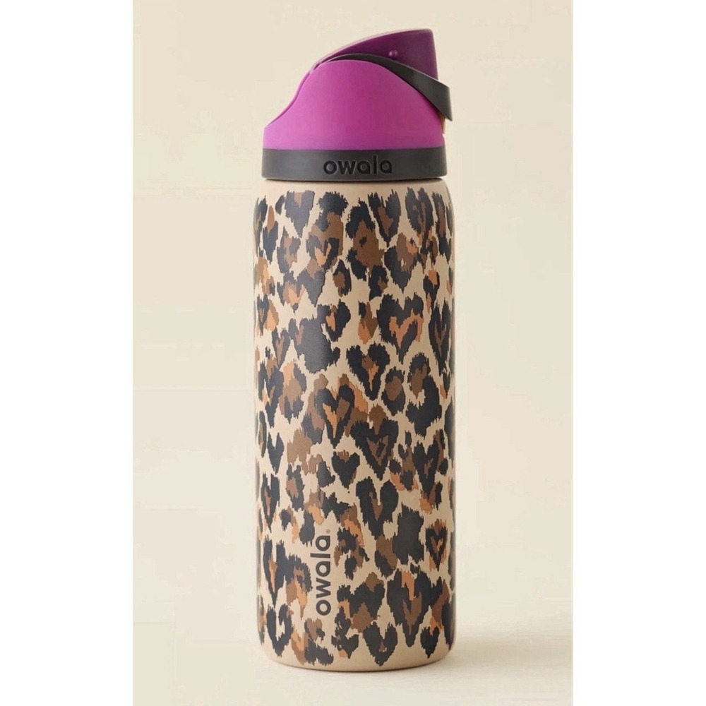 NEW Owala "Wild at Heart" 32oz Free Sip Limited Edition UO Cheetah Leopard Print